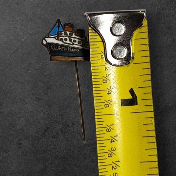 Vintage Queen Mary Enamel Stick Pin Haunted Ocean Liner Souvenir 1950s–70s Boat - Picture 4 of 5